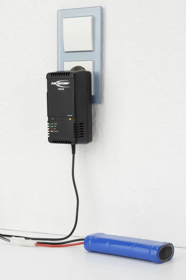 ANSMANN Chargeur 'ACS 110 traveller' - OEM 1001-0023