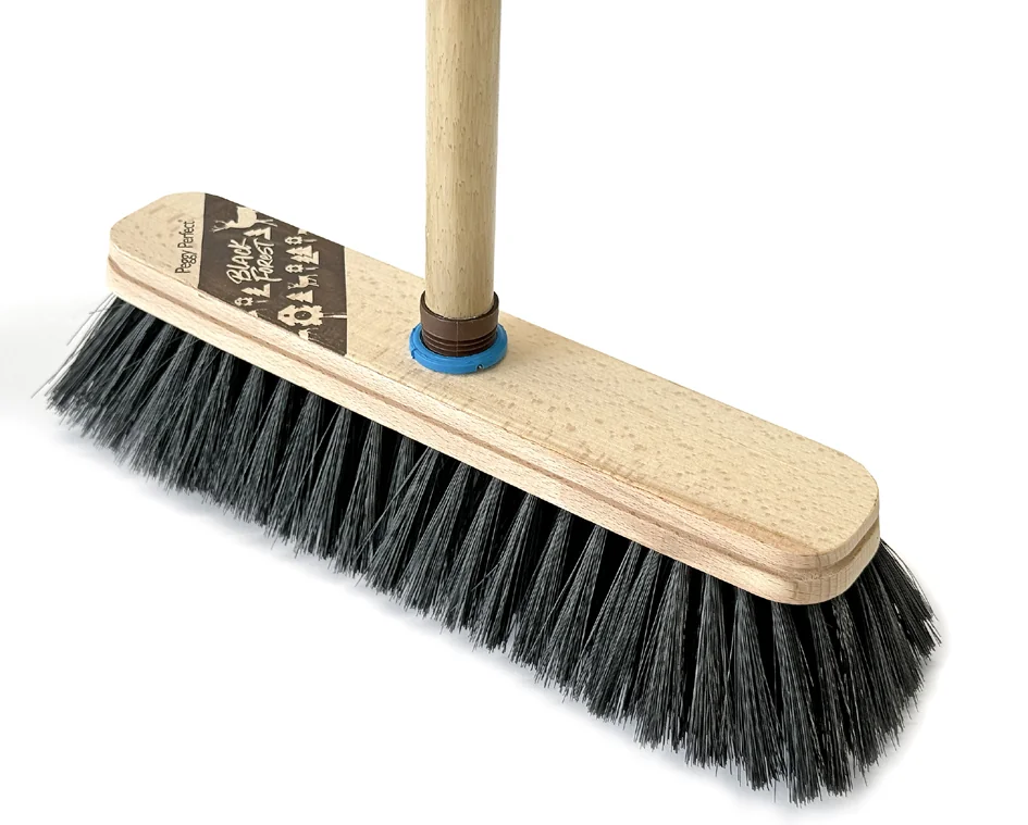 Peggy Perfect Balai Black Forest avec un manche, brosse - OEM 2043