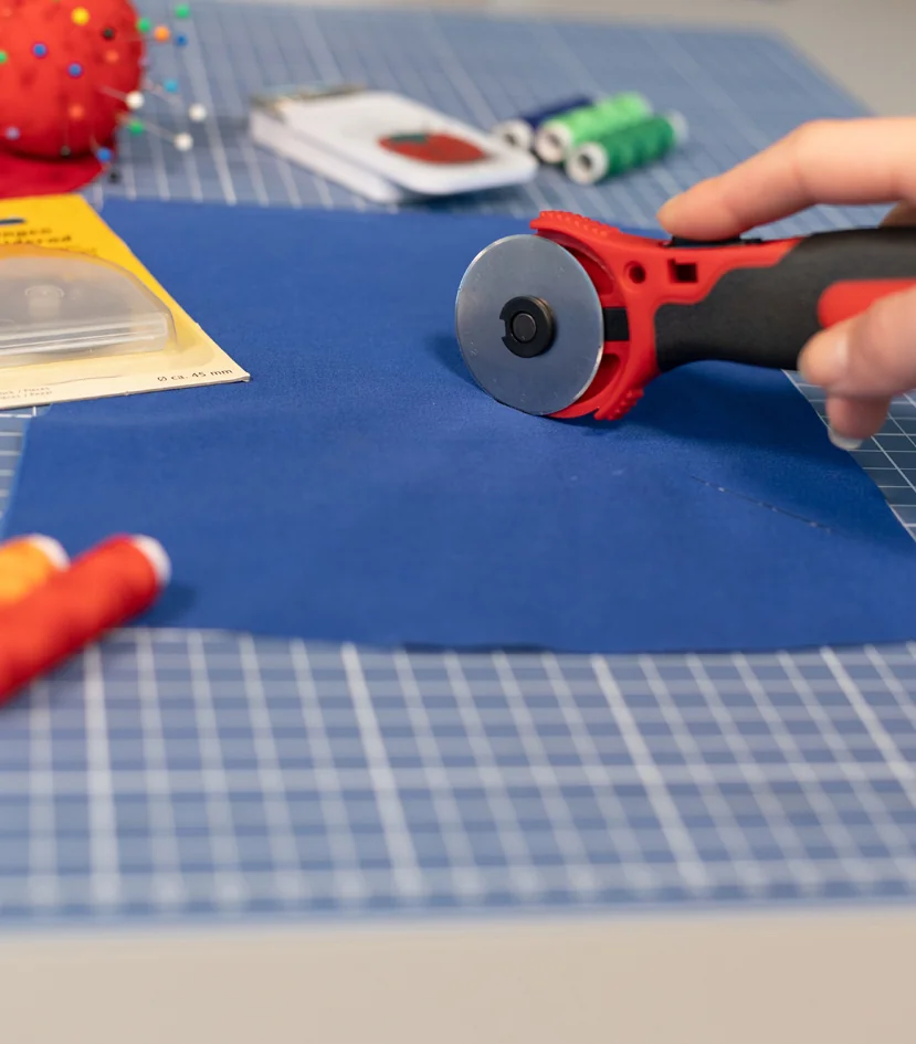 KLEIBER Cutter rotatif, diamètre lame: 45 mm, noir/rouge - OEM 92059